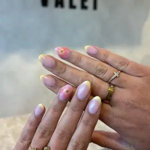 Homepage 7 valet ponsonby summer nail art e1753221953122